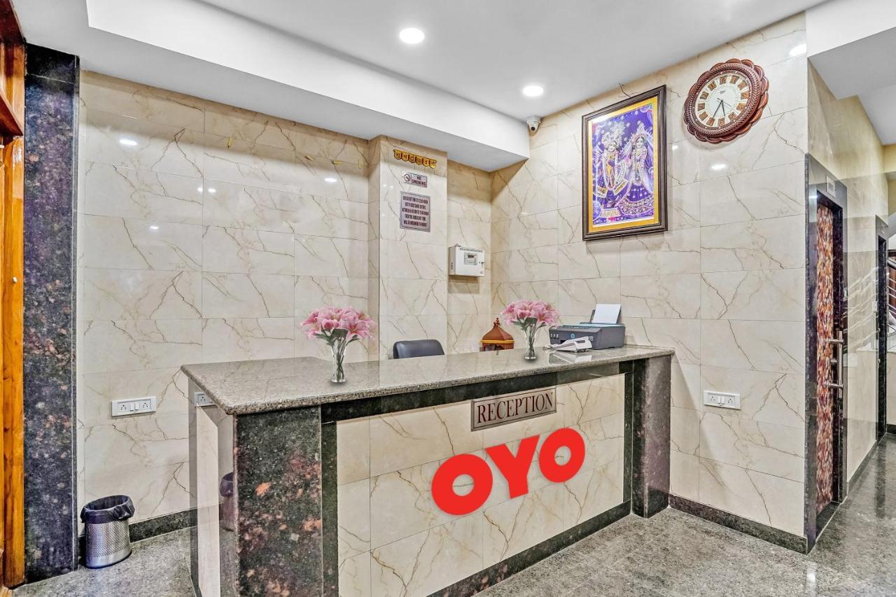 Oyo 88326 Hotel Cloud 9 新德里 外观 照片